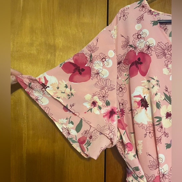 AVA & VIA Plus Size 3x Pink Floral Wrap Dress - Picture 3 of 7